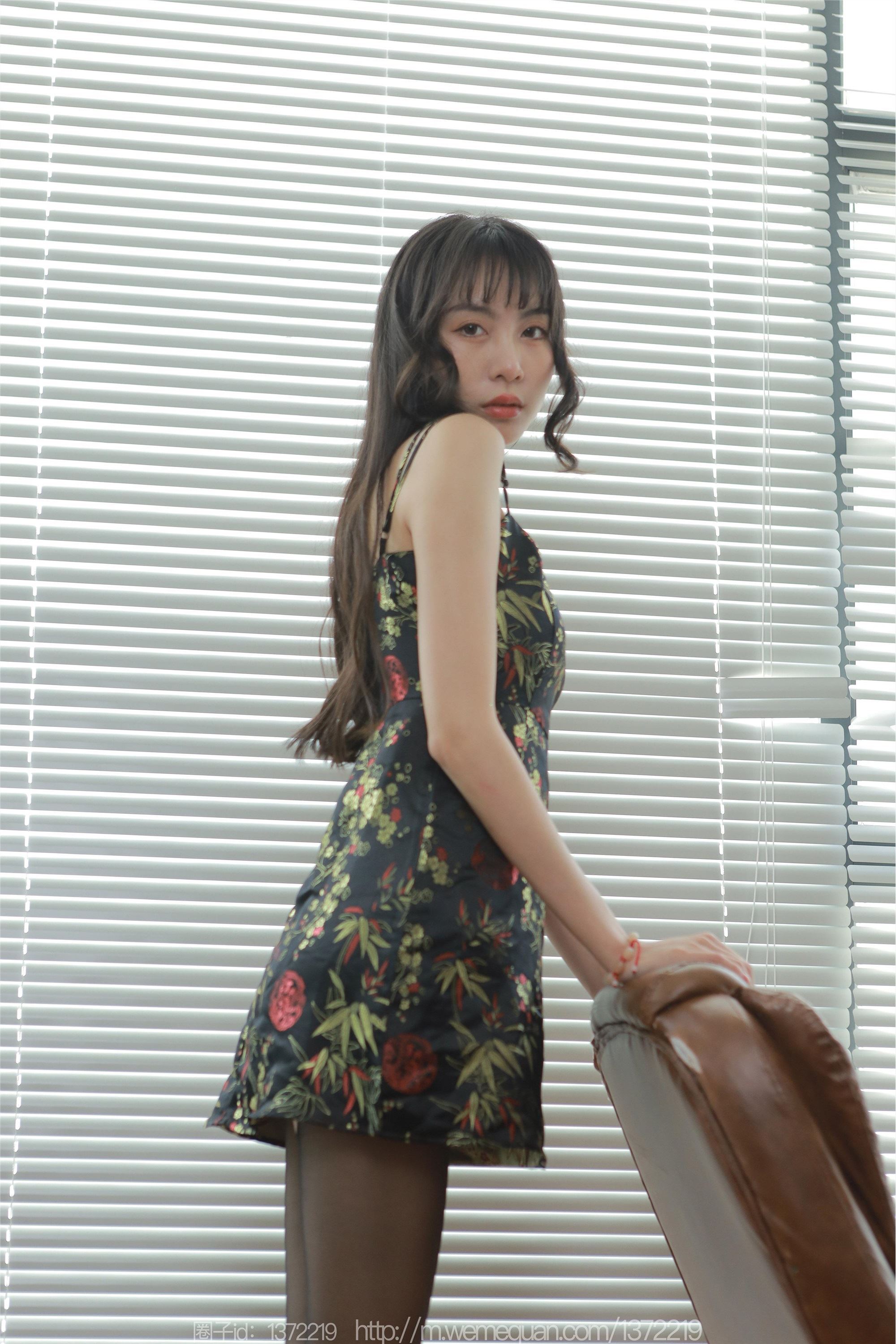 IESS异思趣向  2023.07.20 丝享家 1485 团团《长长的月退》